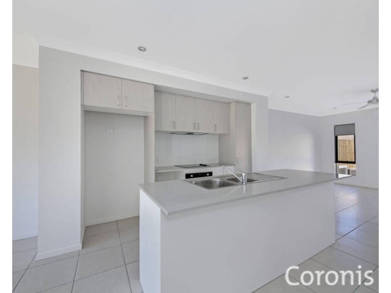 135 Spring Mountain Boulevard, Spring Mountain QLD 4124