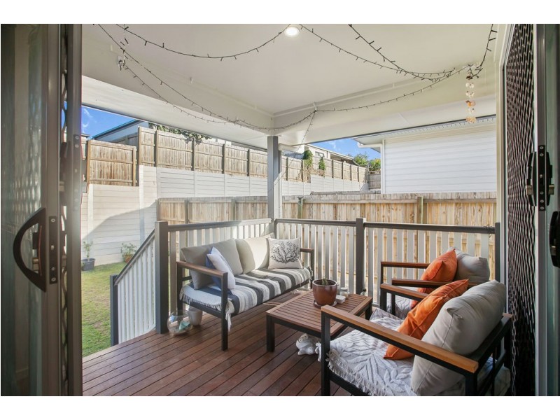 21 Sawyer Street, Spring Mountain QLD 4124