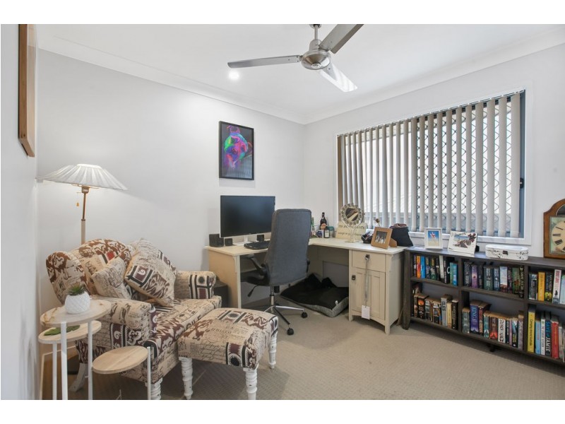 21 Sawyer Street, Spring Mountain QLD 4124