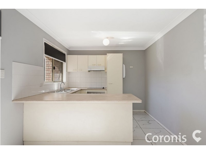8 Crystal Court, Camira QLD 4300
