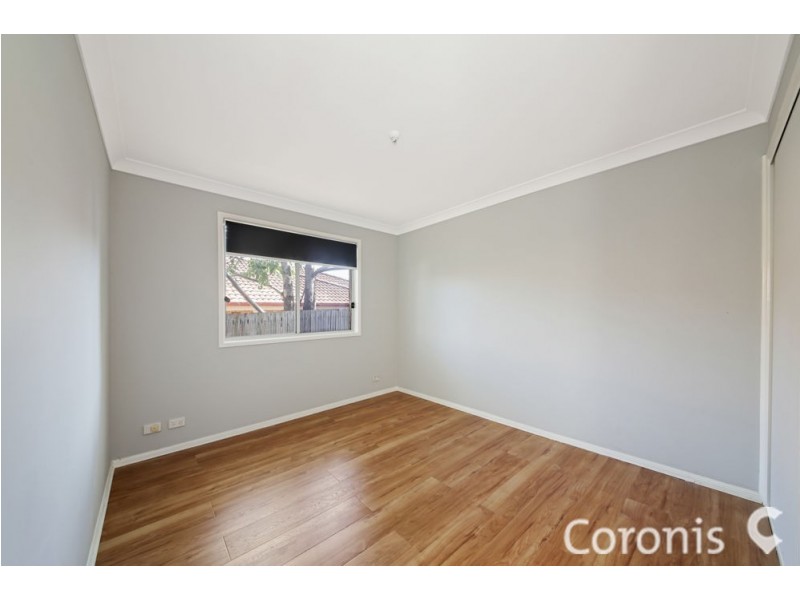 8 Crystal Court, Camira QLD 4300