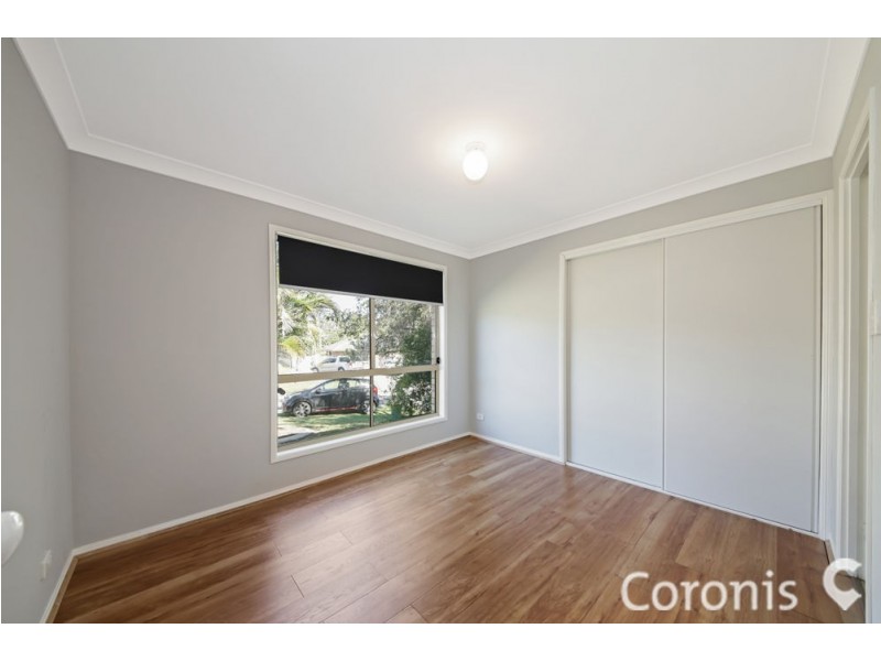 8 Crystal Court, Camira QLD 4300