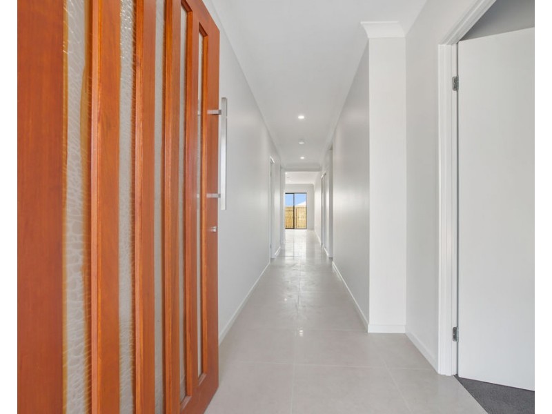 57 Sunbird Drive, Redbank Plains QLD 4301