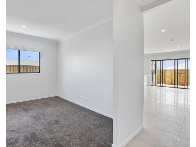 57 Sunbird Drive, Redbank Plains QLD 4301