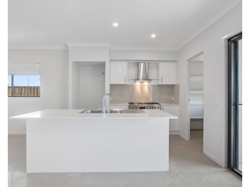 57 Sunbird Drive, Redbank Plains QLD 4301