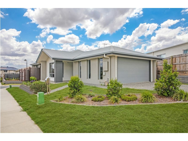 10 William Bay Court, South Ripley QLD 4306