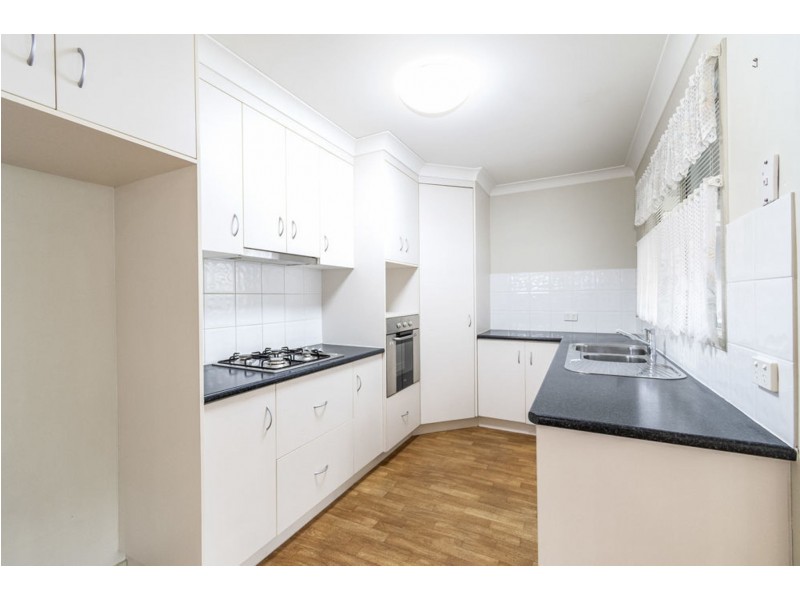11/27 Spencer Street, Redbank QLD 4301