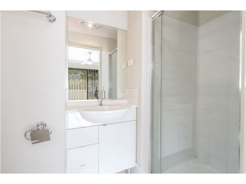 11/27 Spencer Street, Redbank QLD 4301