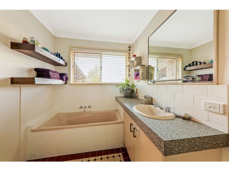 23 Collina Crescent, Forest Lake QLD 4078