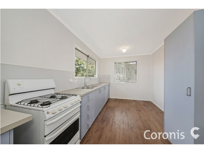 7 Sturt Street, Leichhardt QLD 4305