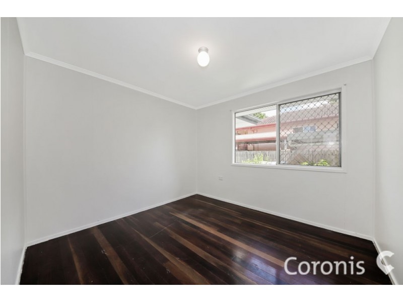 7 Sturt Street, Leichhardt QLD 4305