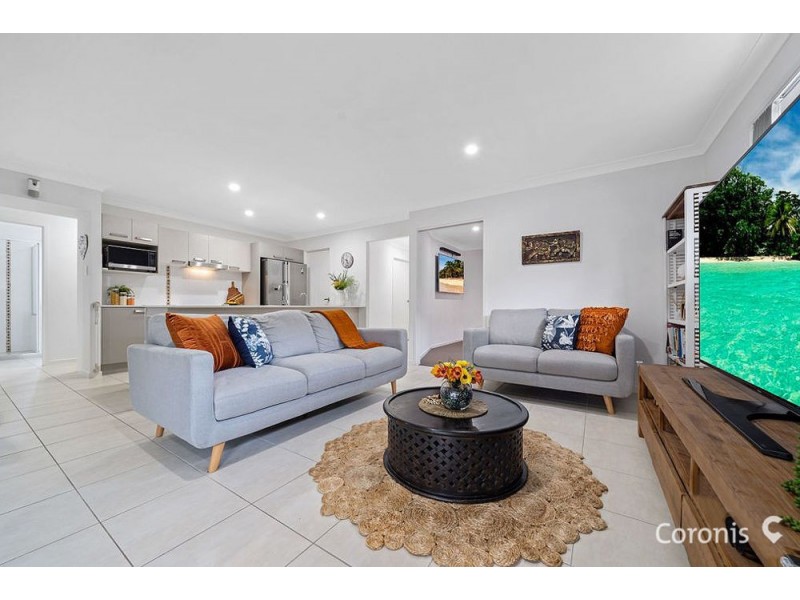14 Mount Roberts Street, Park Ridge QLD 4125