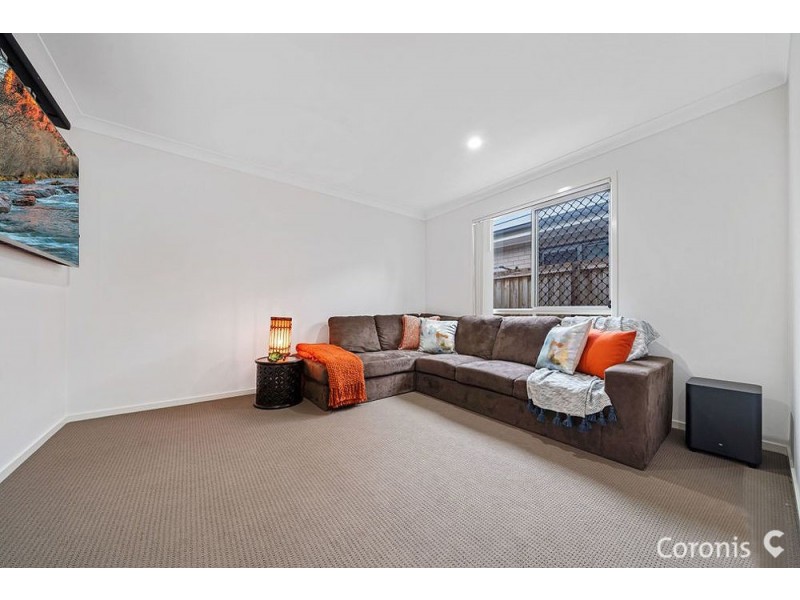 14 Mount Roberts Street, Park Ridge QLD 4125