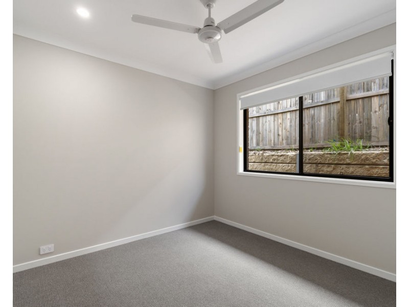 36 Hoist Court, Augustine Heights QLD 4300