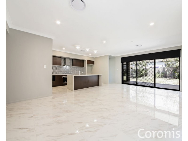 28 Shearwater Tce, Springfield Lakes QLD 4300