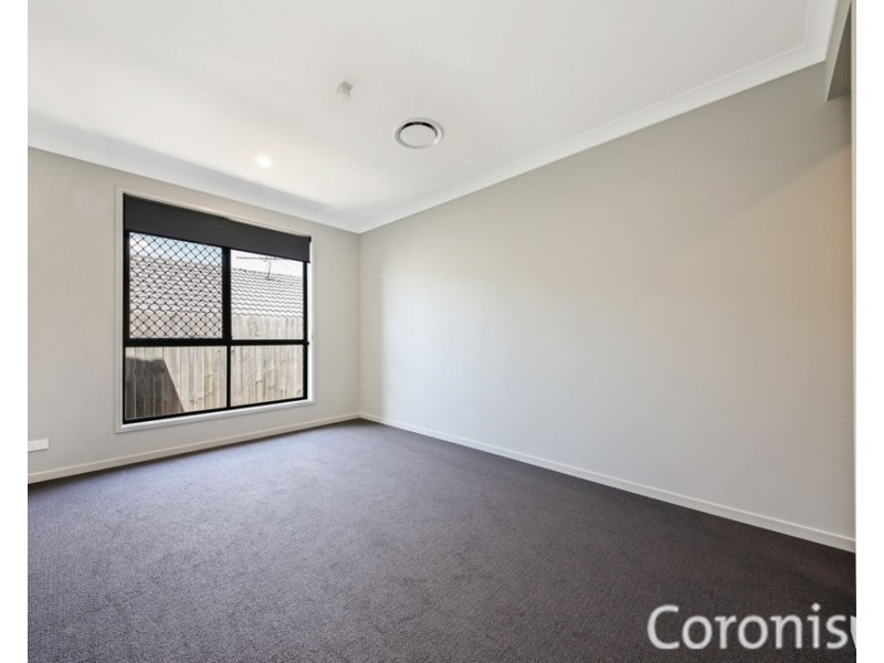 28 Shearwater Tce, Springfield Lakes QLD 4300