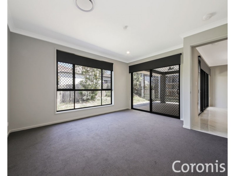 28 Shearwater Tce, Springfield Lakes QLD 4300