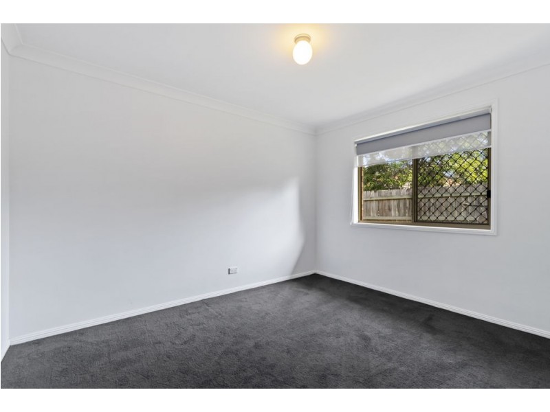 25 Columbus Pl, Forest Lake QLD 4078