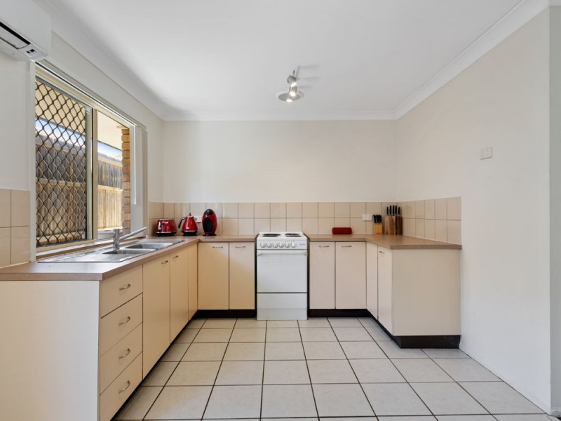 1&2/41 Creek Street, Bundamba QLD 4304