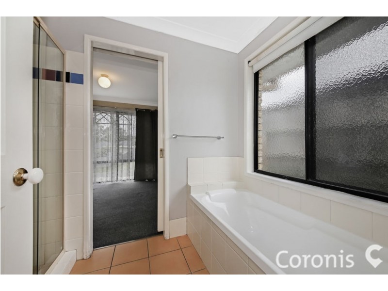 3 Green Place, Durack QLD 4077