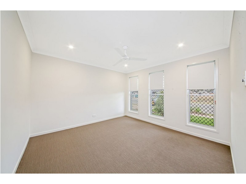 69 Pallara Avenue, Pallara QLD 4110