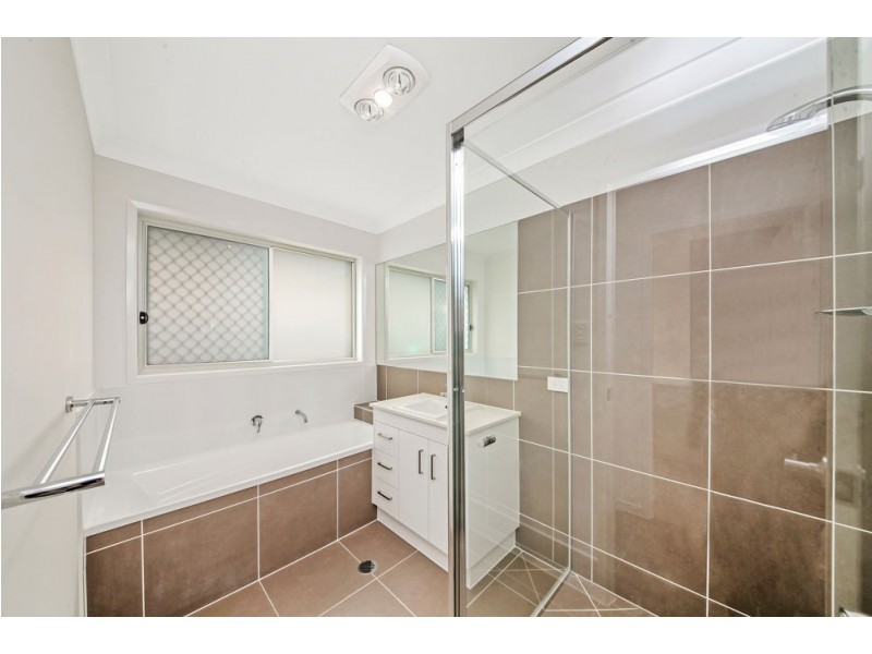 69 Pallara Avenue, Pallara QLD 4110