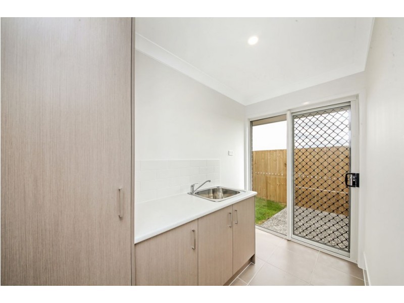 69 Pallara Avenue, Pallara QLD 4110