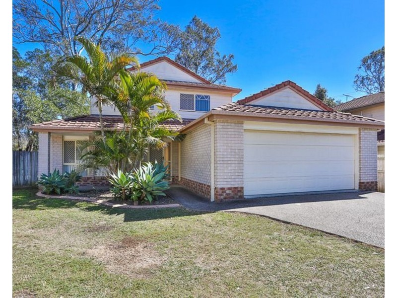 32 Blackbutt Place, Brookfield QLD 4069