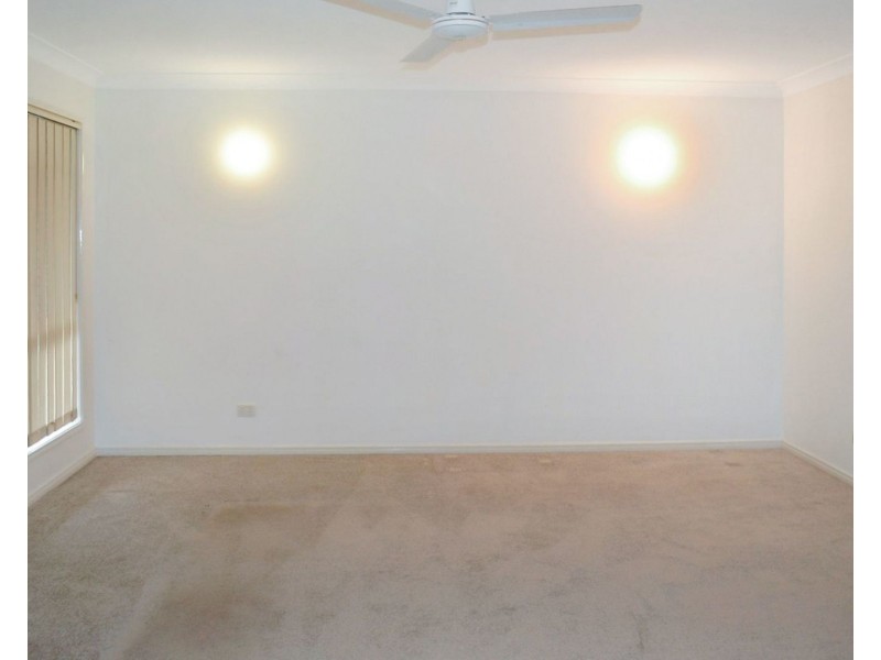 32 Blackbutt Place, Brookfield QLD 4069