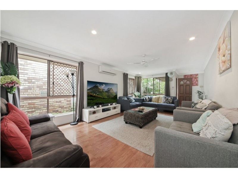 60 Serrata Circuit, Forest Lake QLD 4078