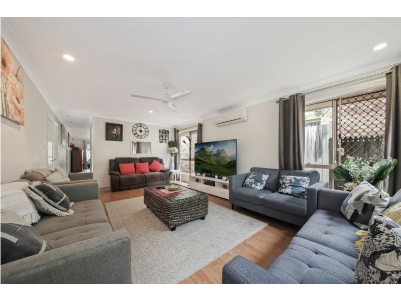 60 Serrata Circuit, Forest Lake QLD 4078