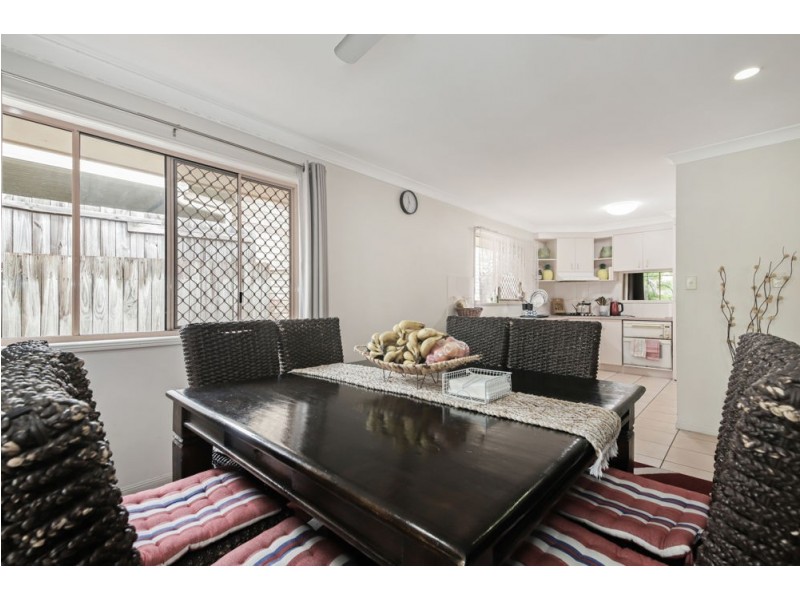 60 Serrata Circuit, Forest Lake QLD 4078