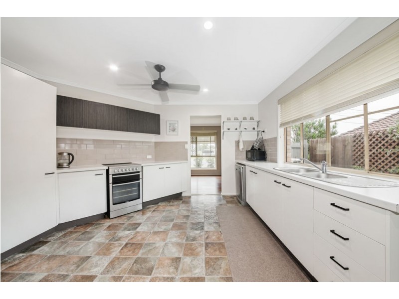 70 Czarnecki Street, Camira QLD 4300