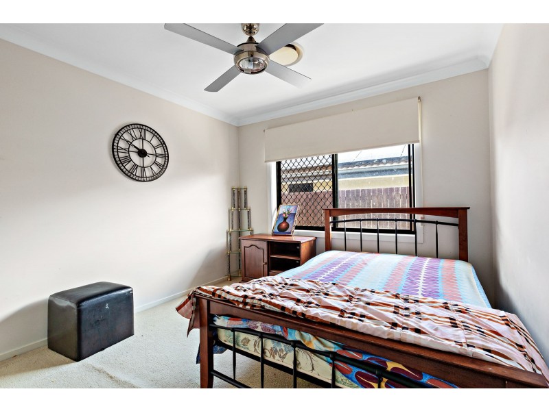 15 Acacia Street, Heathwood QLD 4110