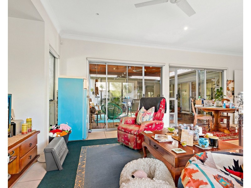 20 Sanctuary Way, Moggill QLD 4070