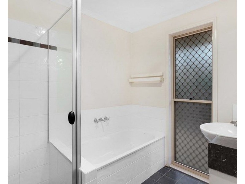 12 Ashton Way, Forest Lake QLD 4078