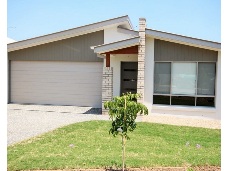 27 STIRLING CIRCUIT, Redbank Plains QLD 4301