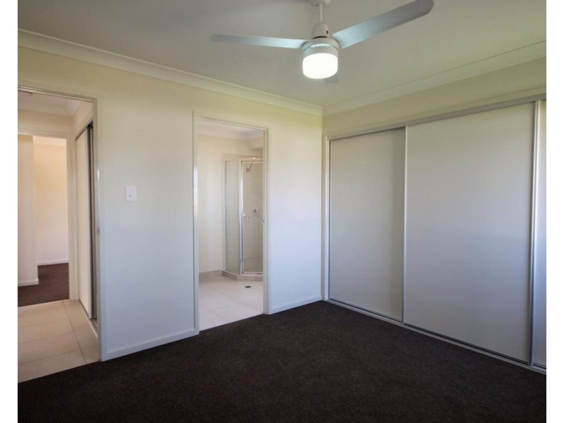 27 STIRLING CIRCUIT, Redbank Plains QLD 4301