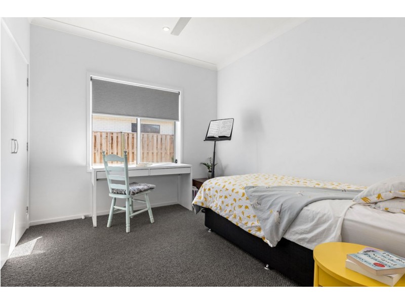 56 Kenneth Drive, Augustine Heights QLD 4300