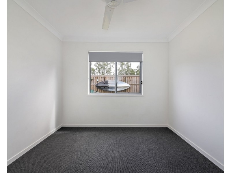 2/22 Booth St, Redbank QLD 4301