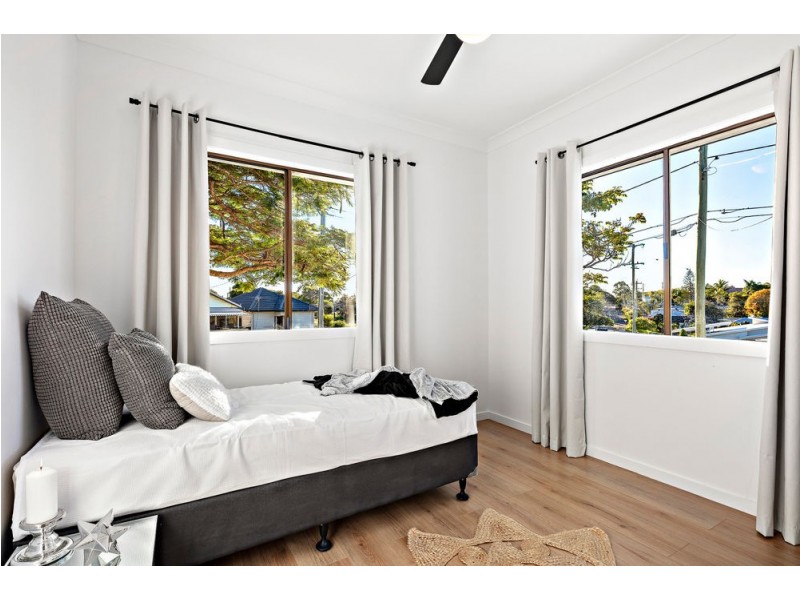 44 Cameron Parade, Wynnum QLD 4178