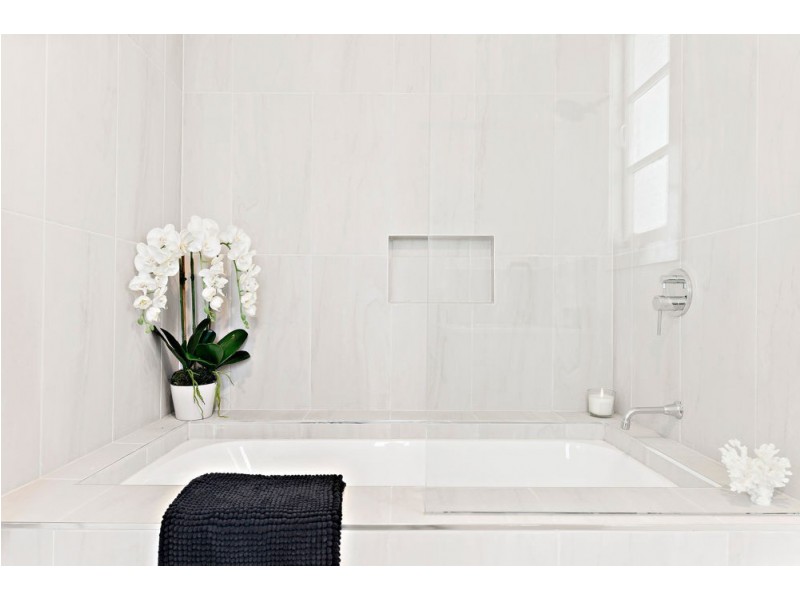 44 Cameron Parade, Wynnum QLD 4178