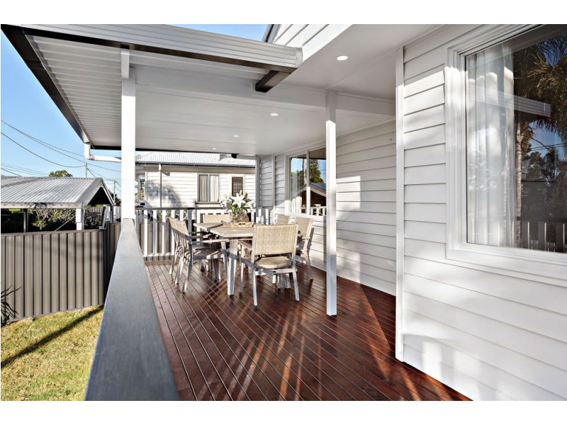 44 Cameron Parade, Wynnum QLD 4178