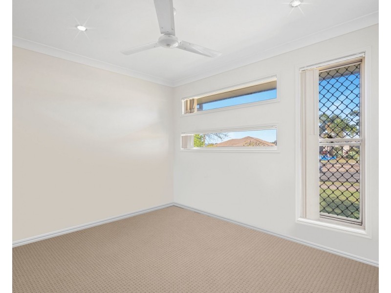 24 Moogerah Boulevard, Redbank Plains QLD 4301