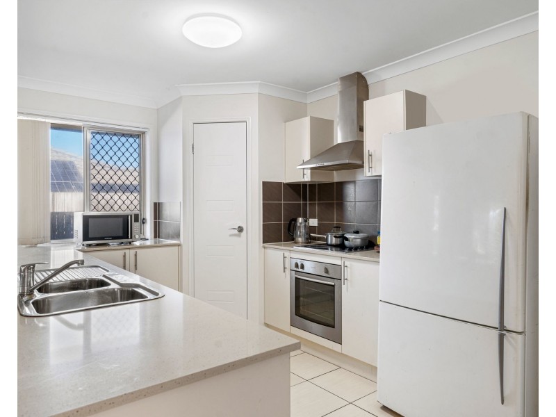 24 Moogerah Boulevard, Redbank Plains QLD 4301