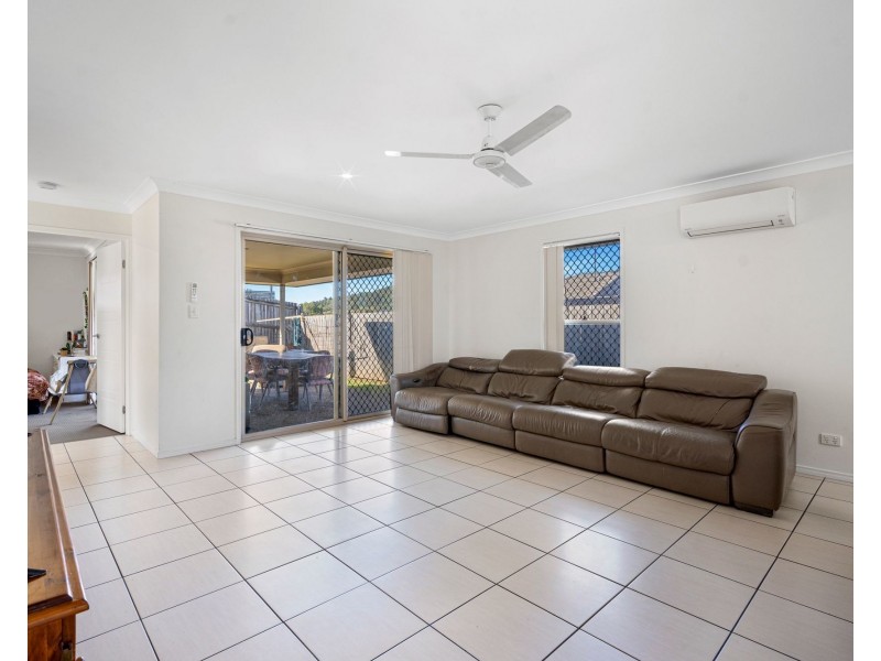 24 Moogerah Boulevard, Redbank Plains QLD 4301