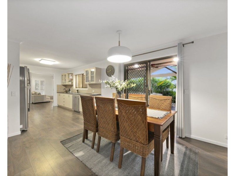 18 Port Street, Jamboree Heights QLD 4074