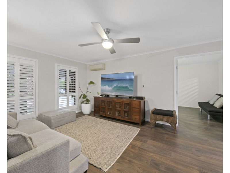 18 Port Street, Jamboree Heights QLD 4074
