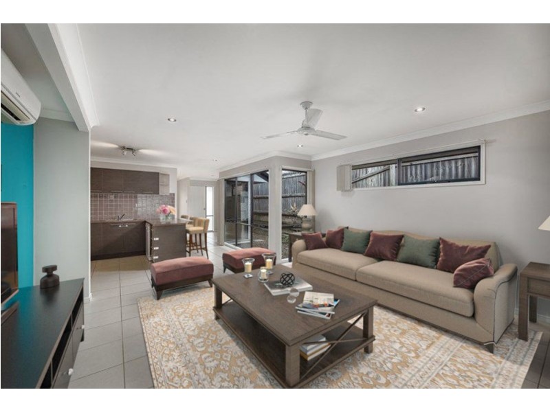 15 Carnarvon Avenue, Springfield Lakes QLD 4300