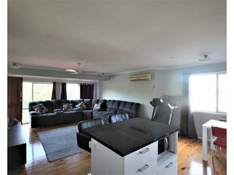 2 Toni Court, Redbank Plains QLD 4301